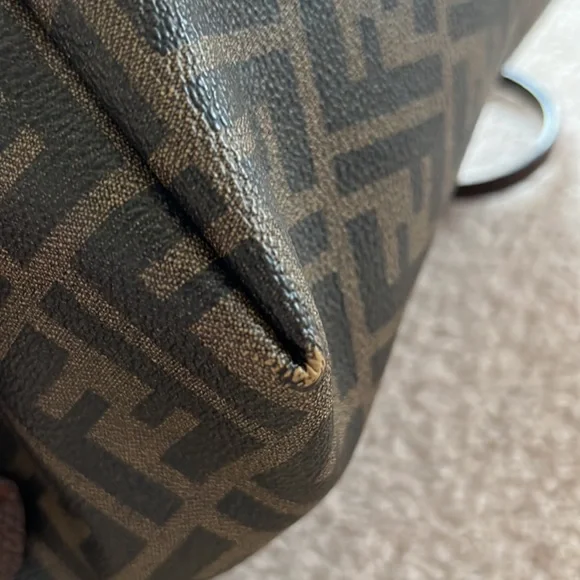 Large Fendi zucca Roll Tote - Picture 6 of 12